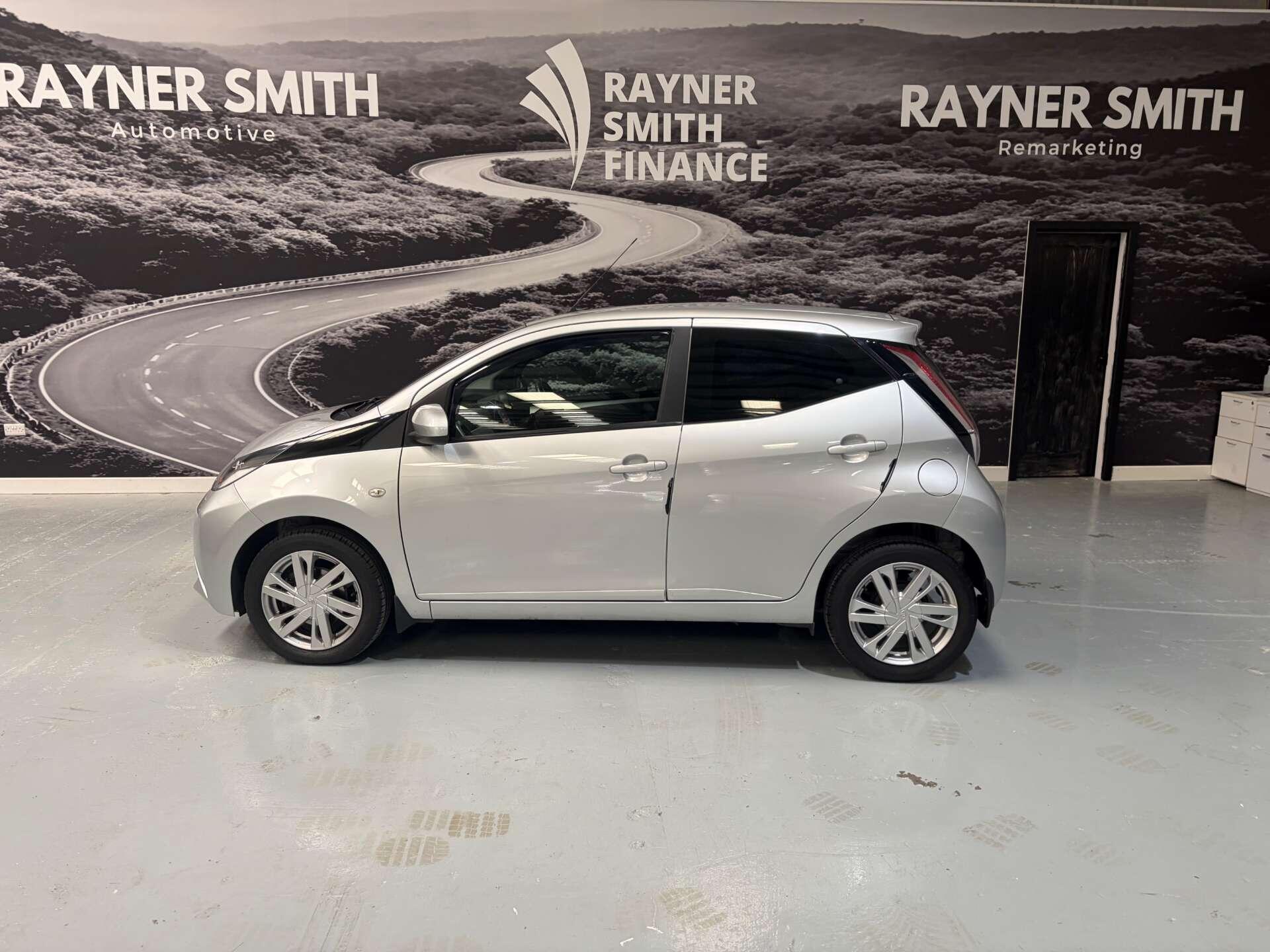 Toyota Aygo view 7