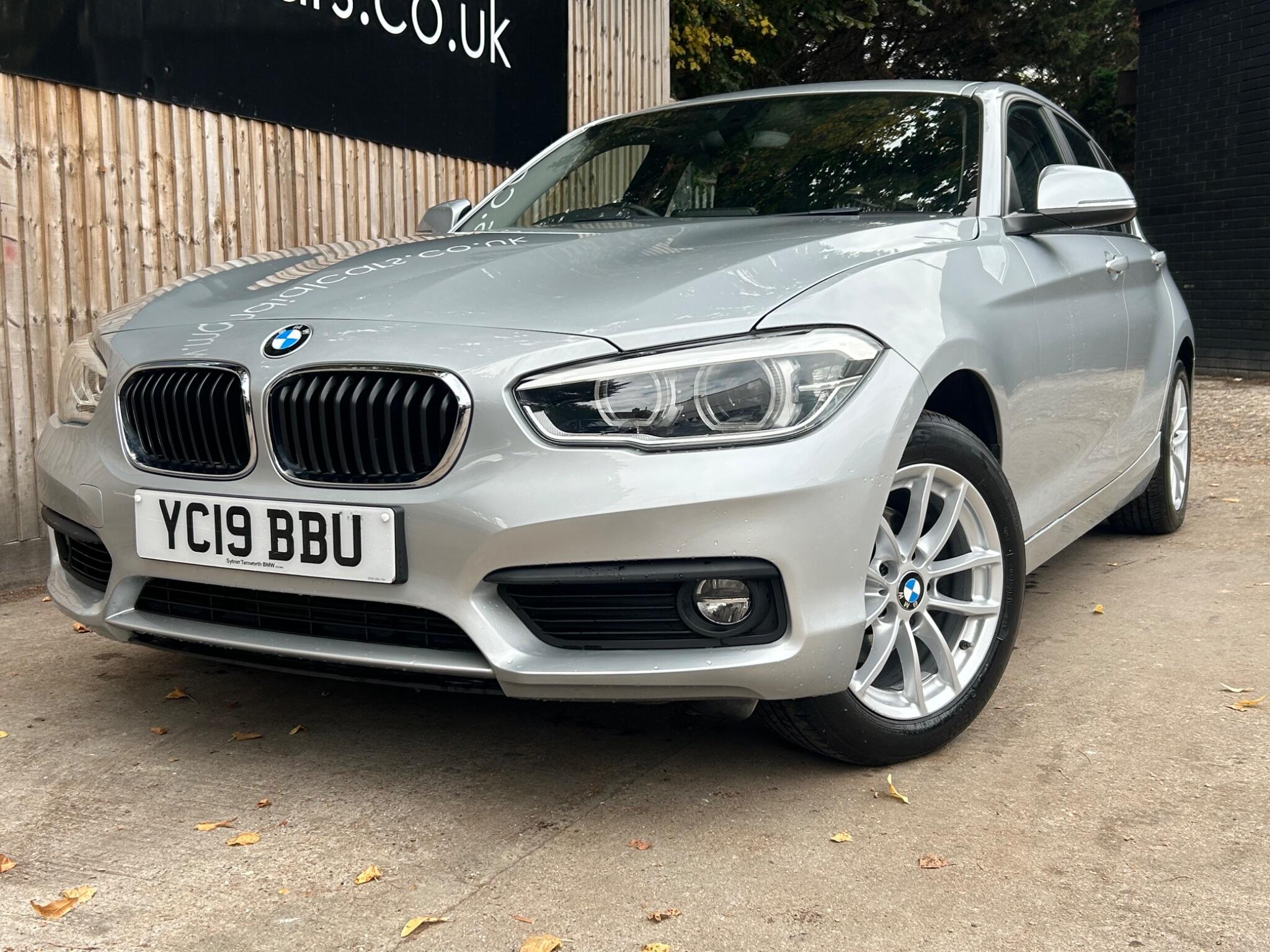 BMW 1 Series view 2