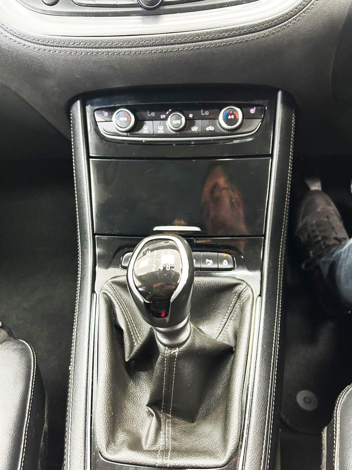 Vauxhall Grandland X view 18