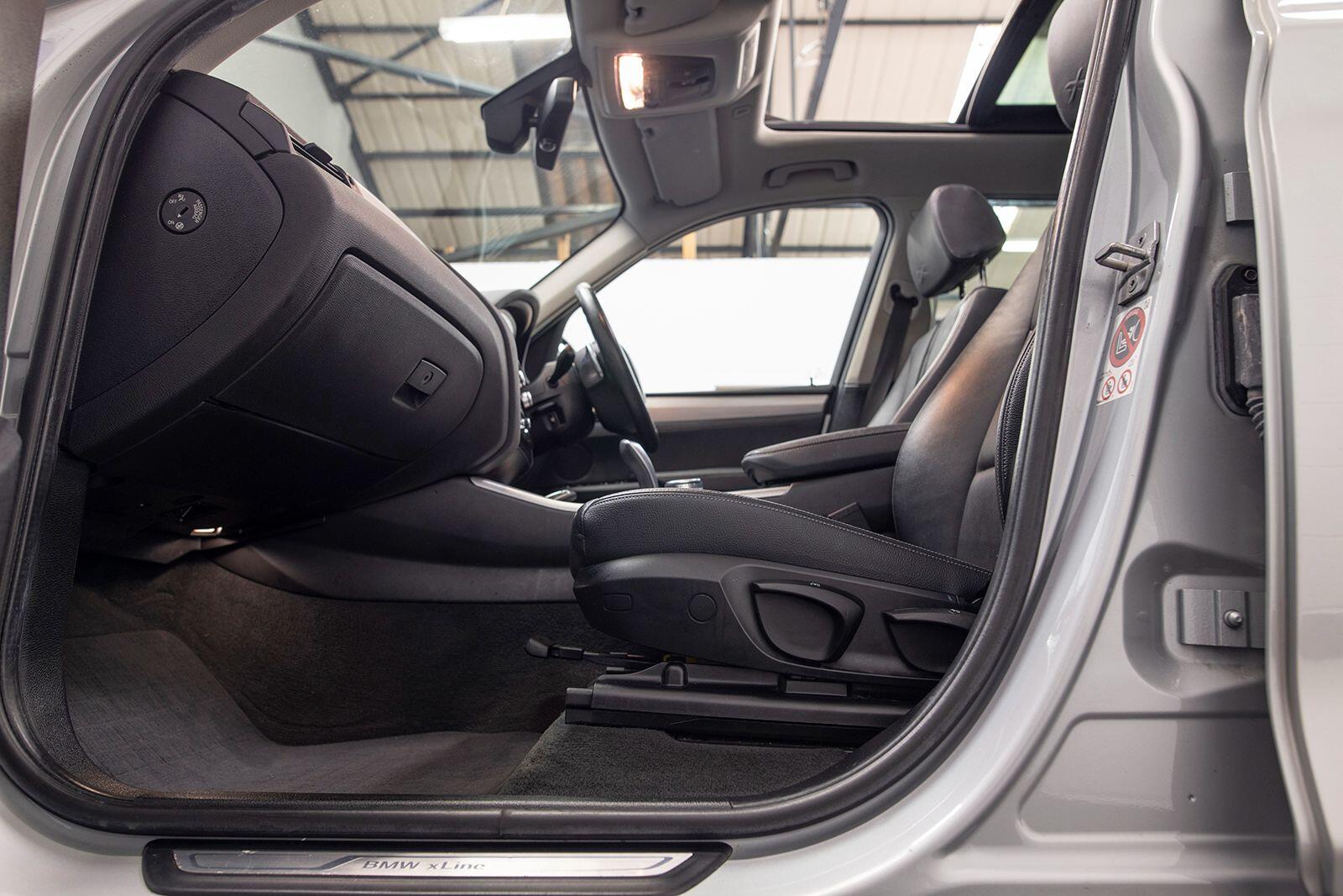 BMW X3 view 80