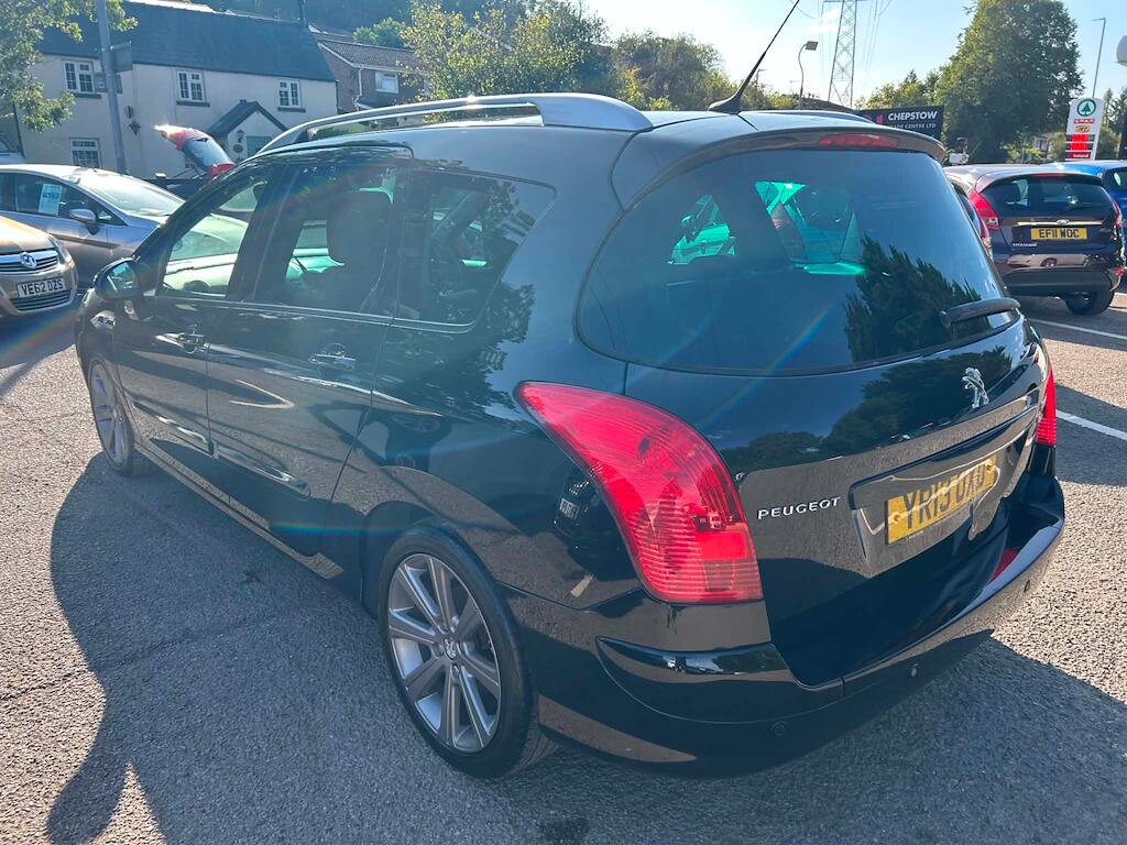 Peugeot 308 view 4