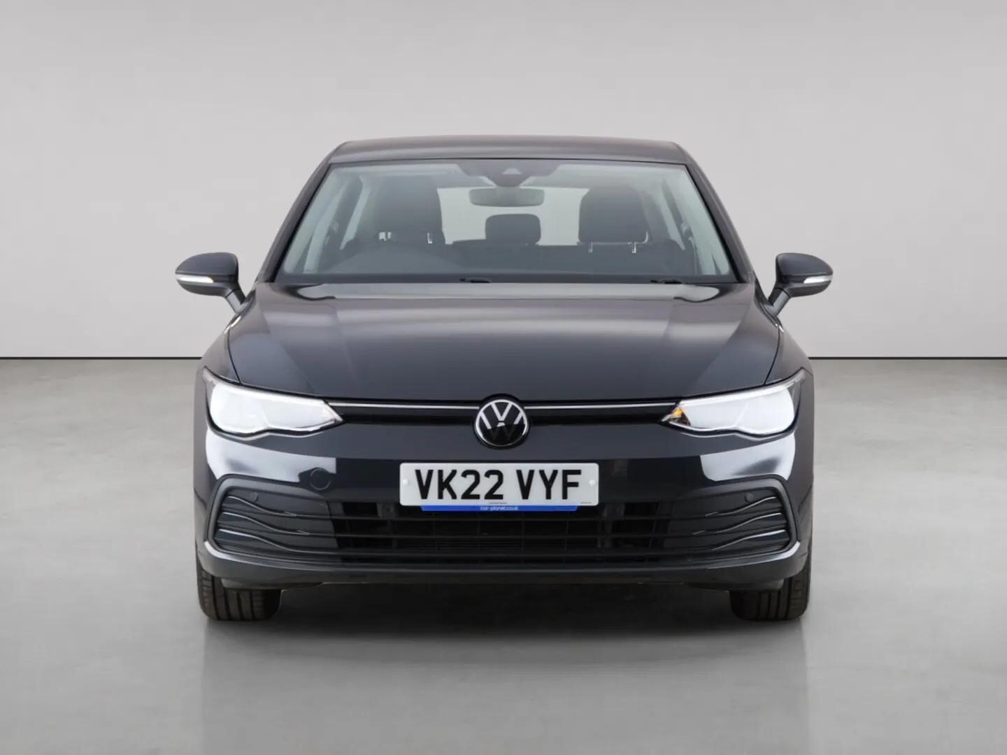 Volkswagen Golf view 5