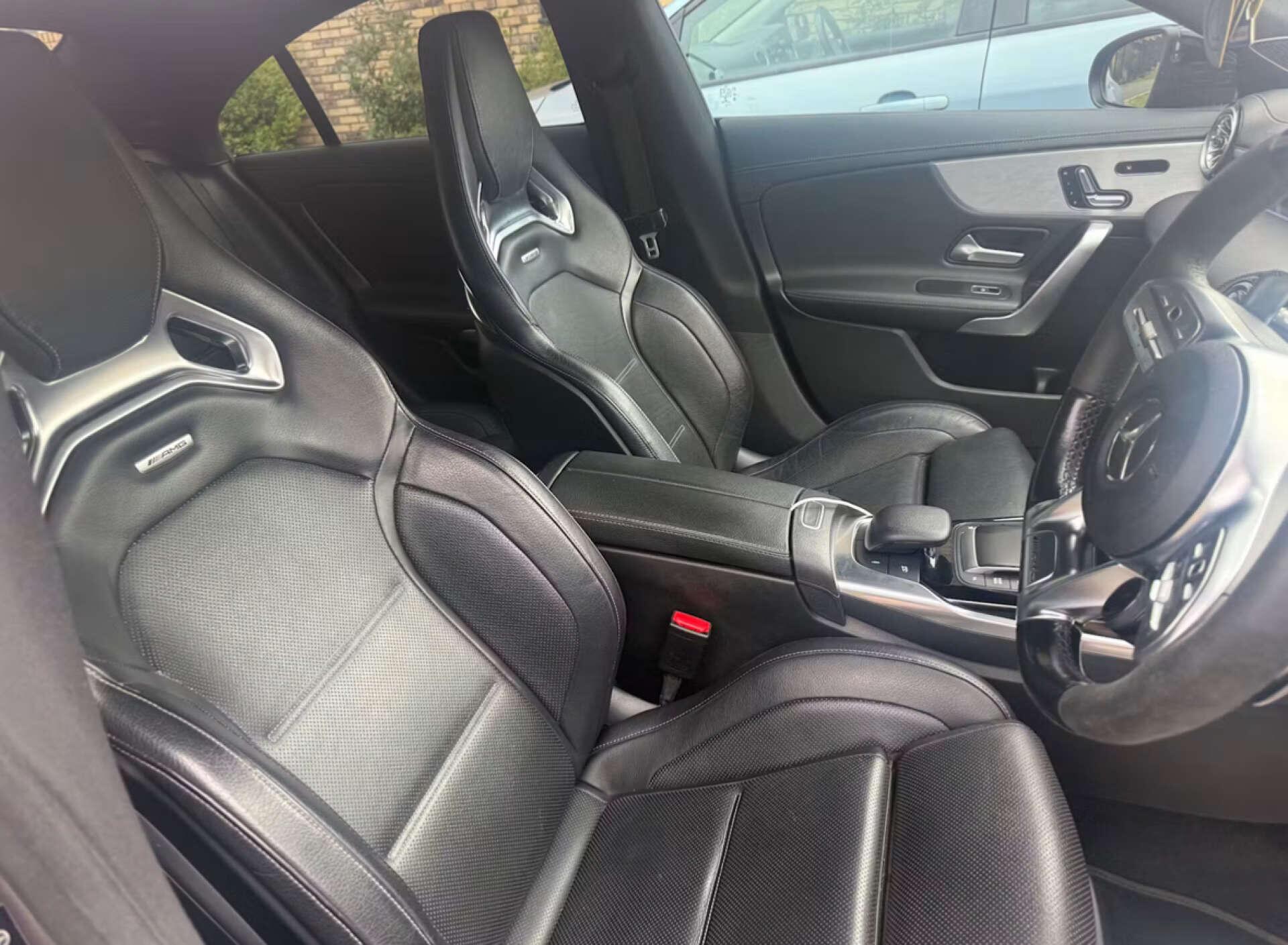 Mercedes-Benz Amg S view 3