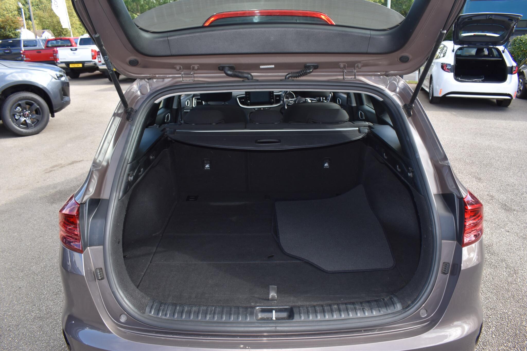 Ceed - 1.0 T-GDi ECO 2 Sportswagon Euro 6 (s/s) 5dr - Image 11