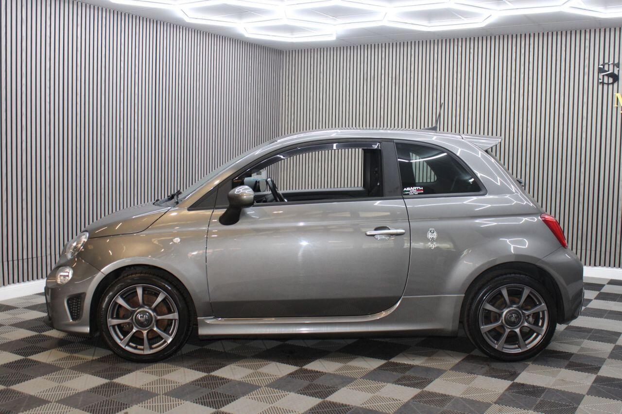 Abarth 595 view 14
