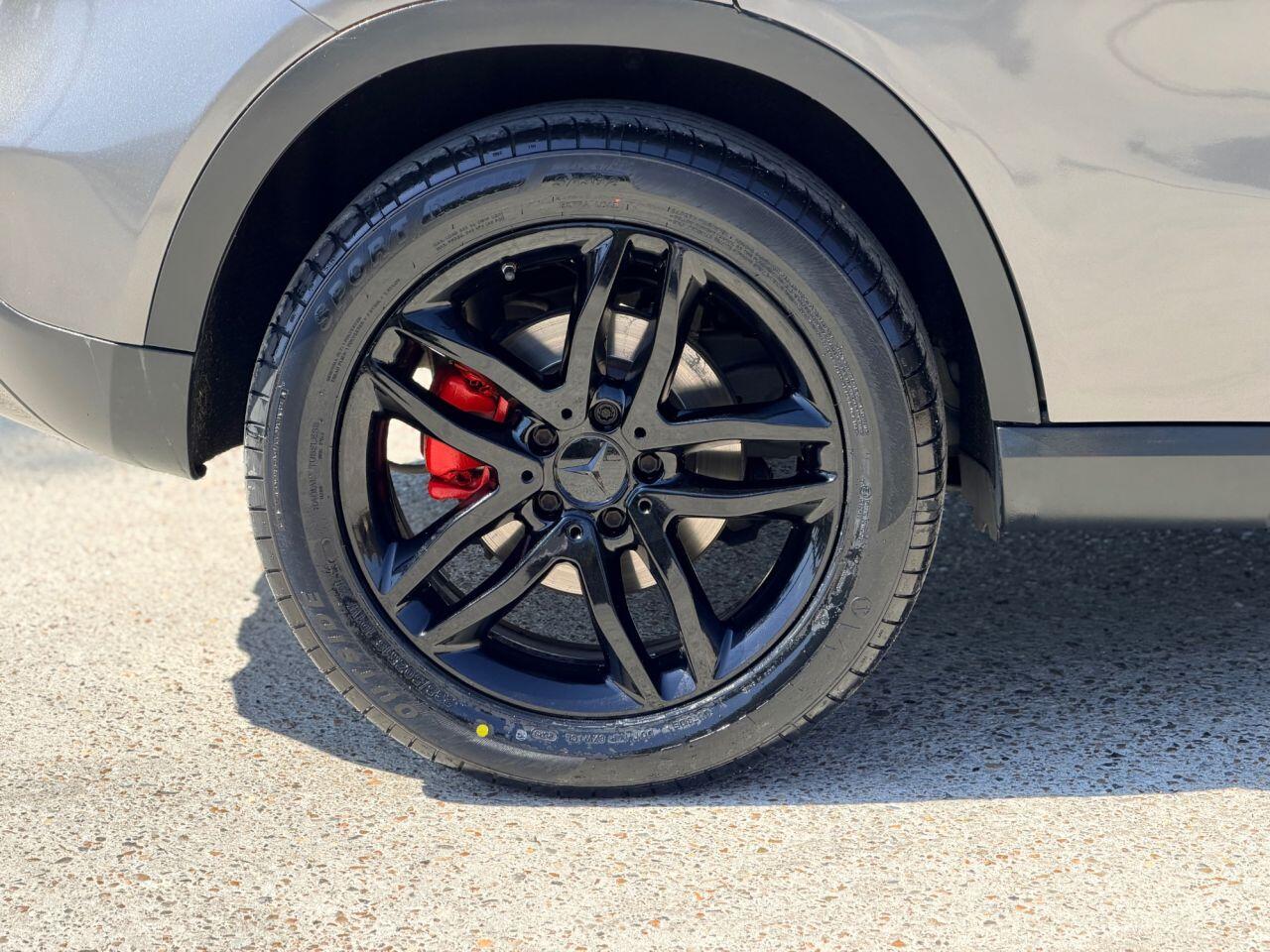 Mercedes-Benz Gla view 13