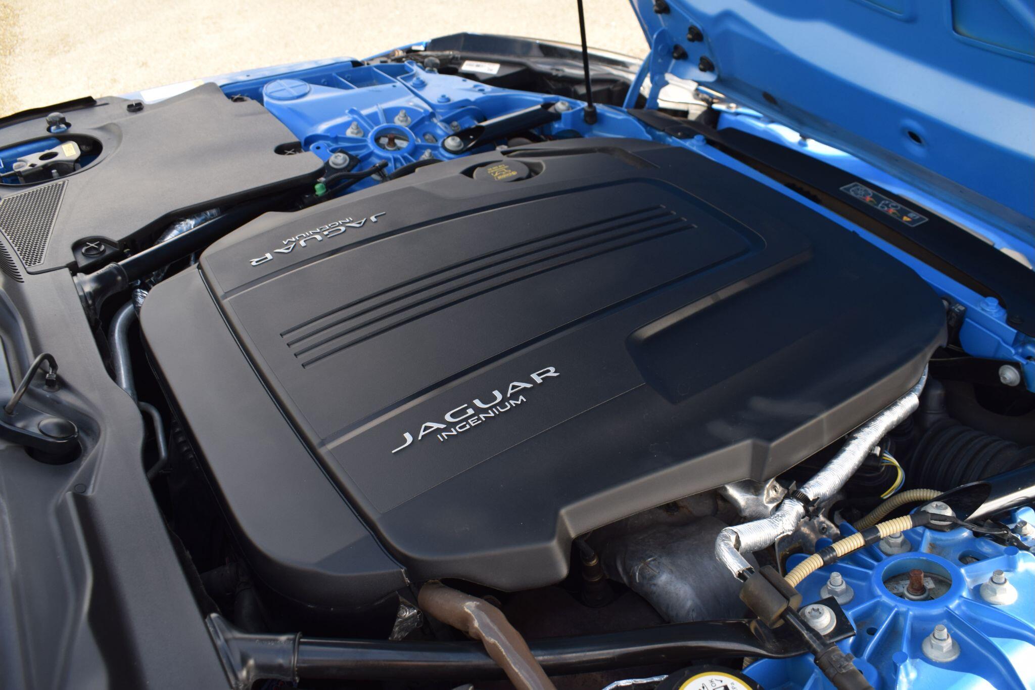 Jaguar F-Type view 27