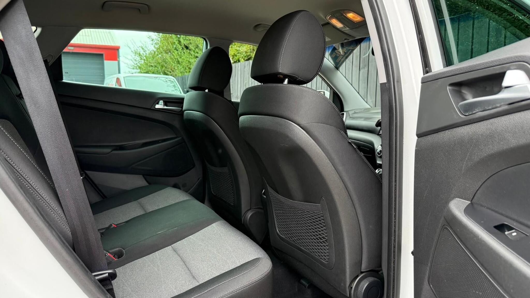 Hyundai Tucson view 26
