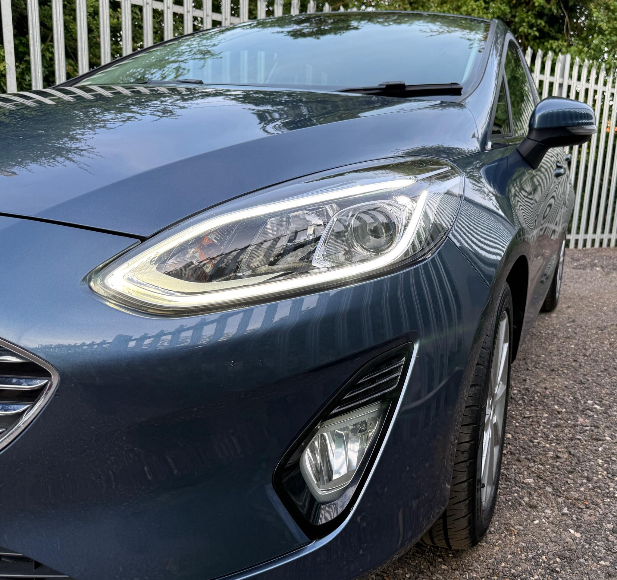 2019 Ford Fiesta image 5