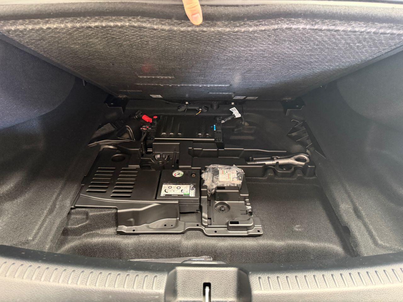 Mercedes-Benz Cla view 32