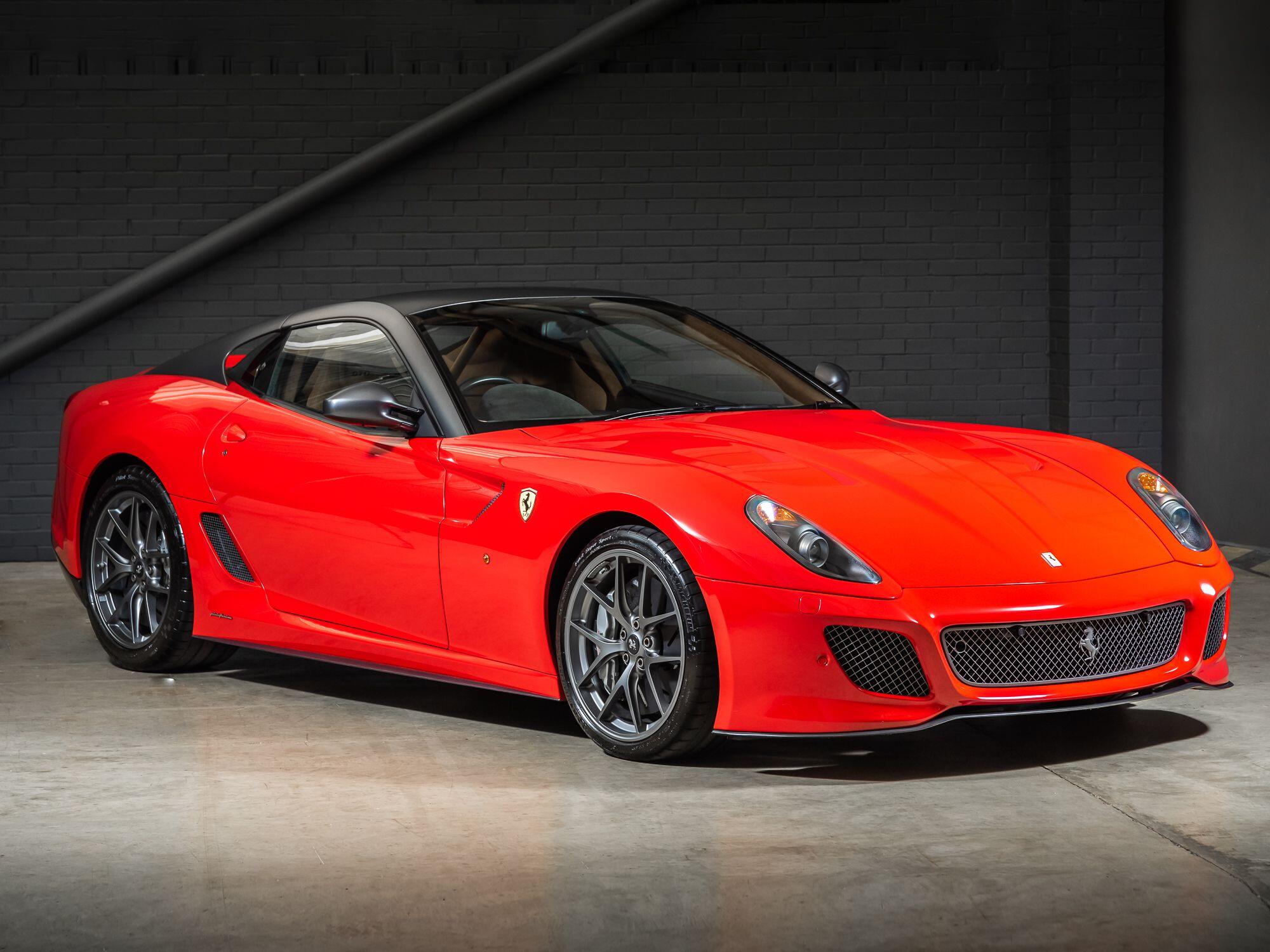 Ferrari 599 view 2