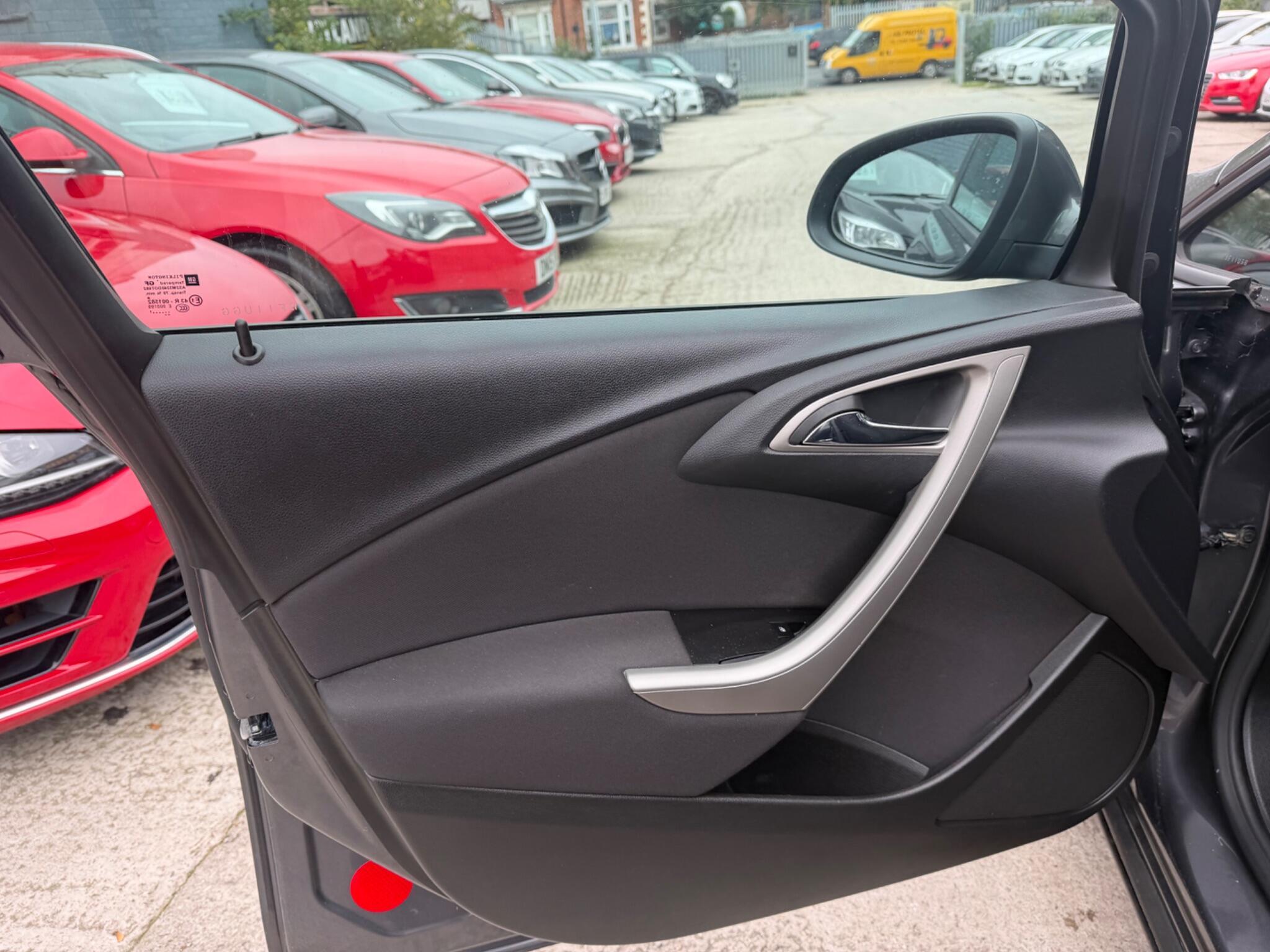 Vauxhall Astra view 33