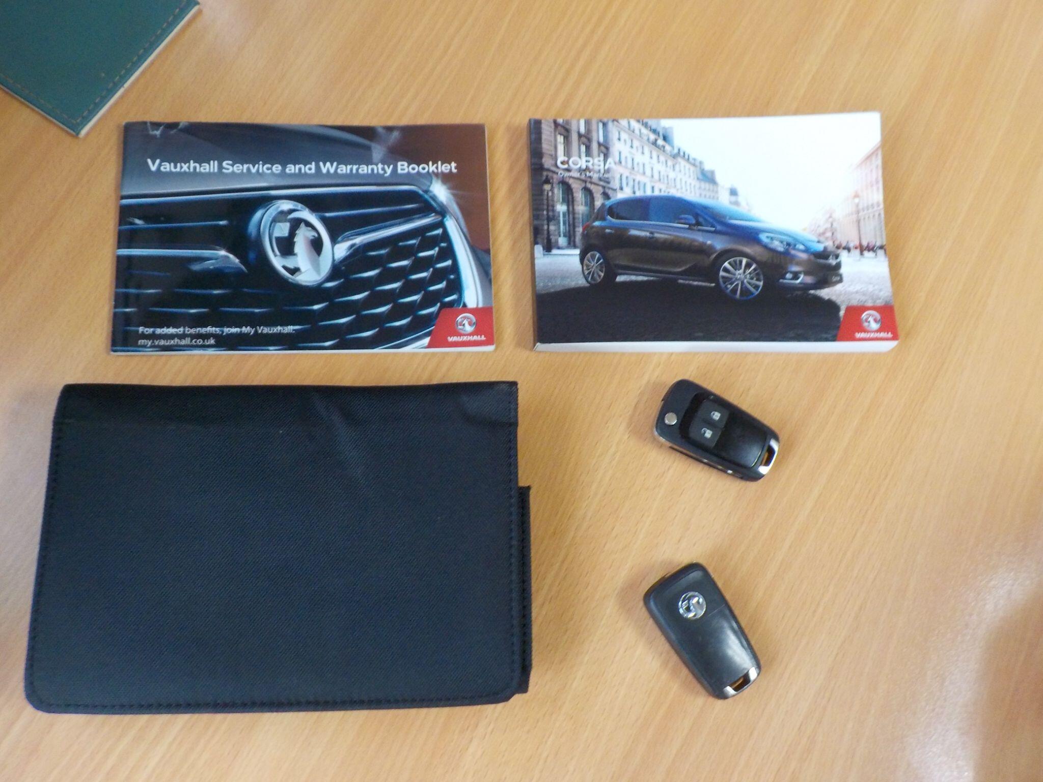 Vauxhall Corsa 1.4i ecoFLEX Design Euro 6 5dr