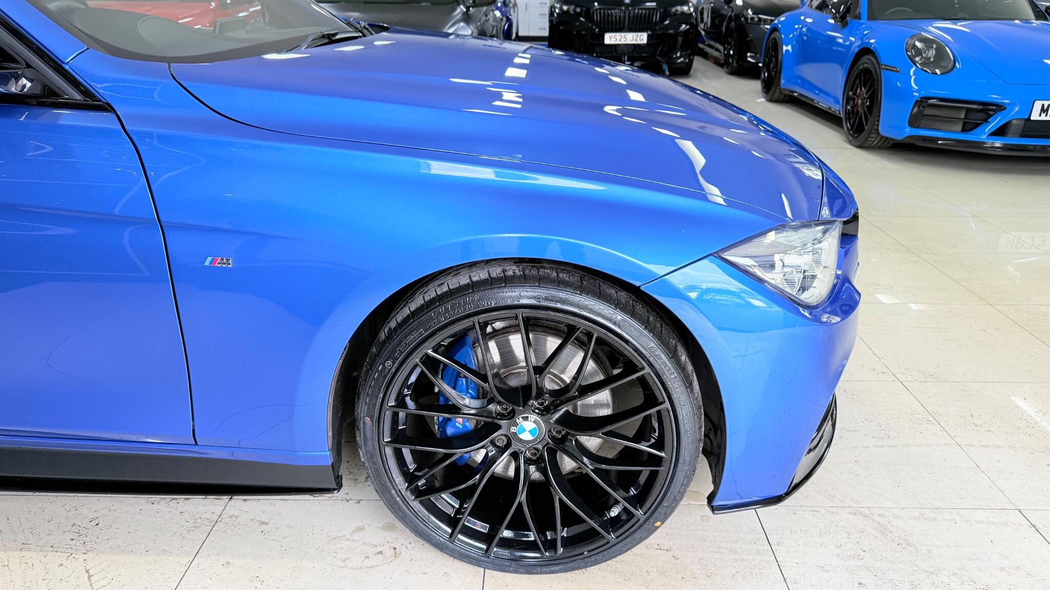 BMW 3 Series view 41