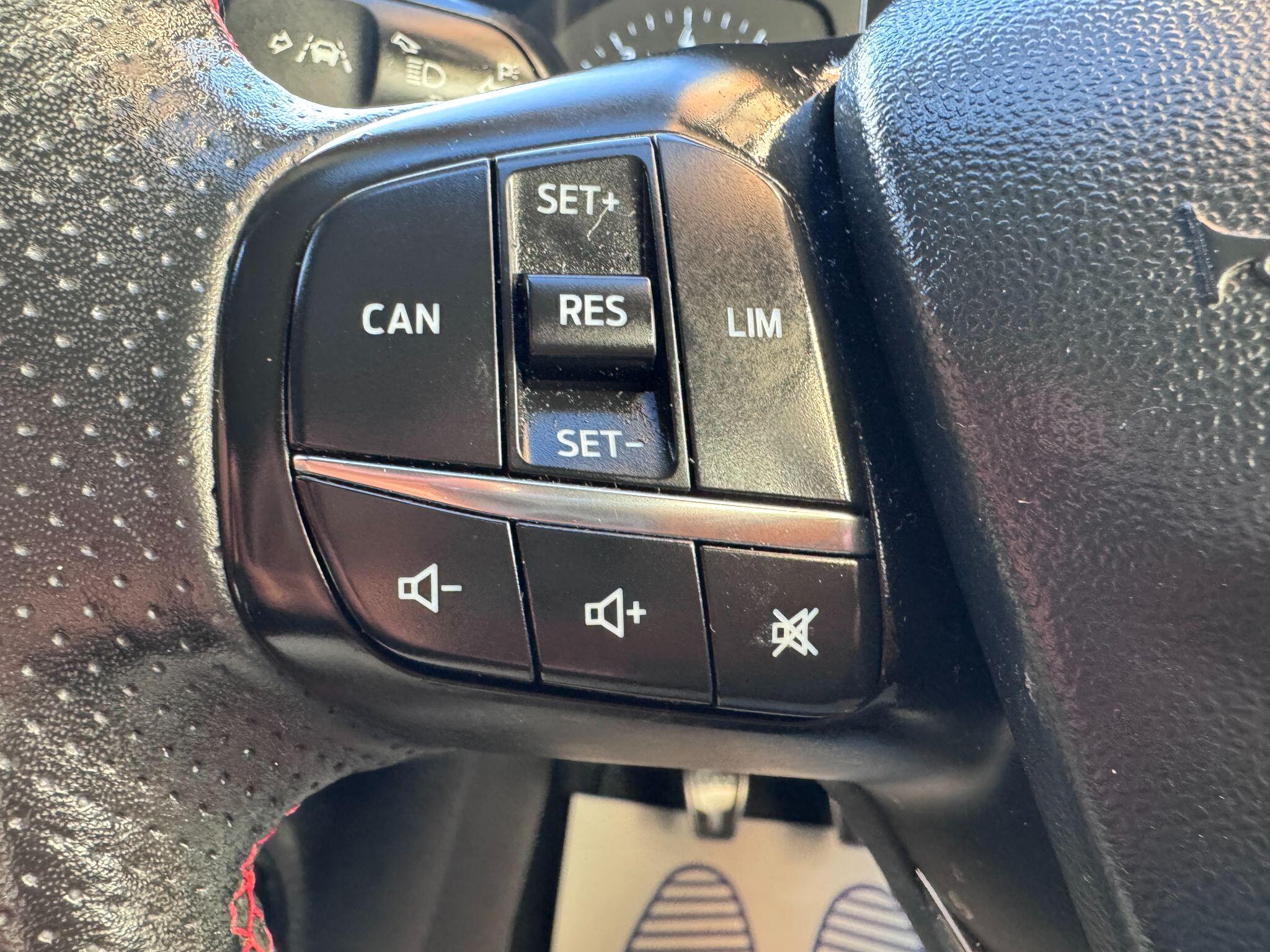 2019 Ford Fiesta 1.0T EcoBoost ST-Line Euro 6 (s/s) 5dr • 46,000 miles image 36