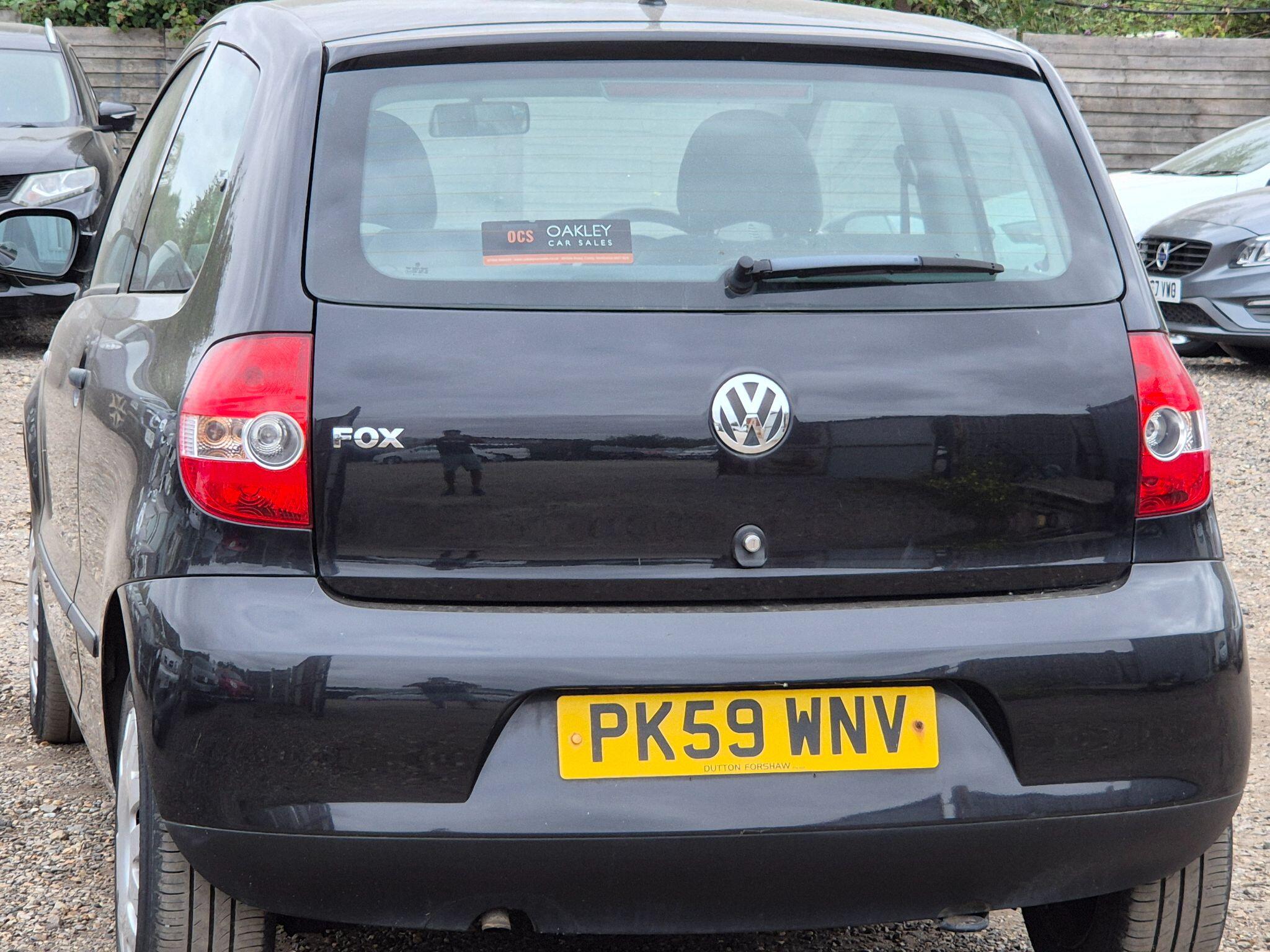 Volkswagen Fox view 4