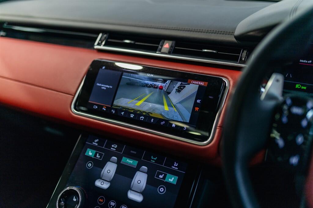 Land Rover Range Rover Velar view 38