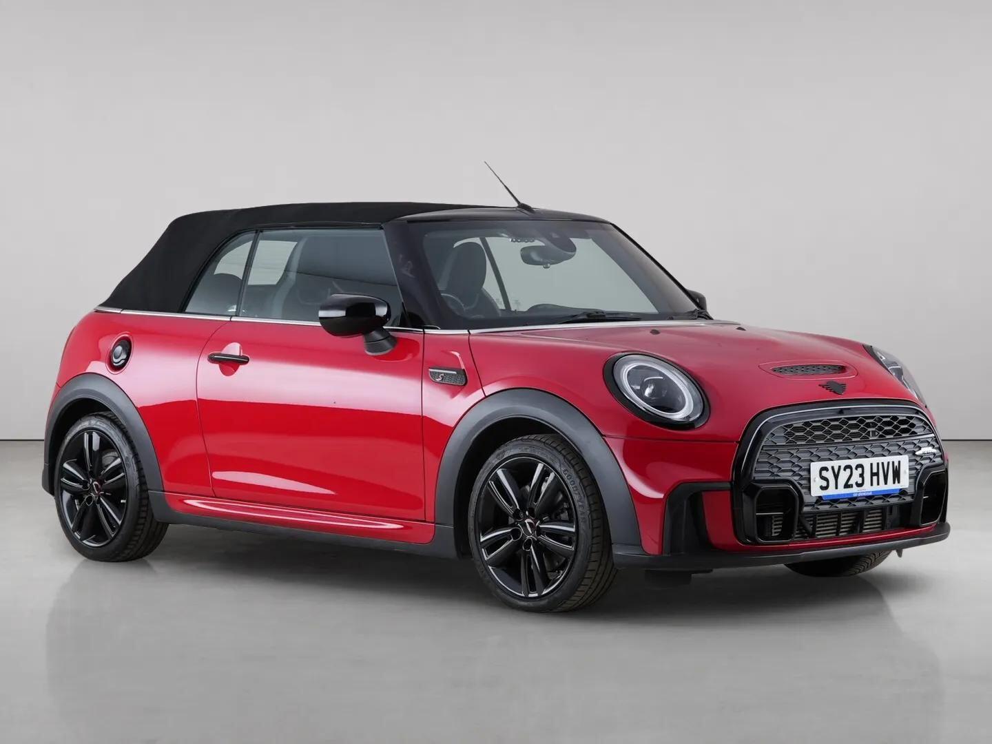 Mini Convertible view 5