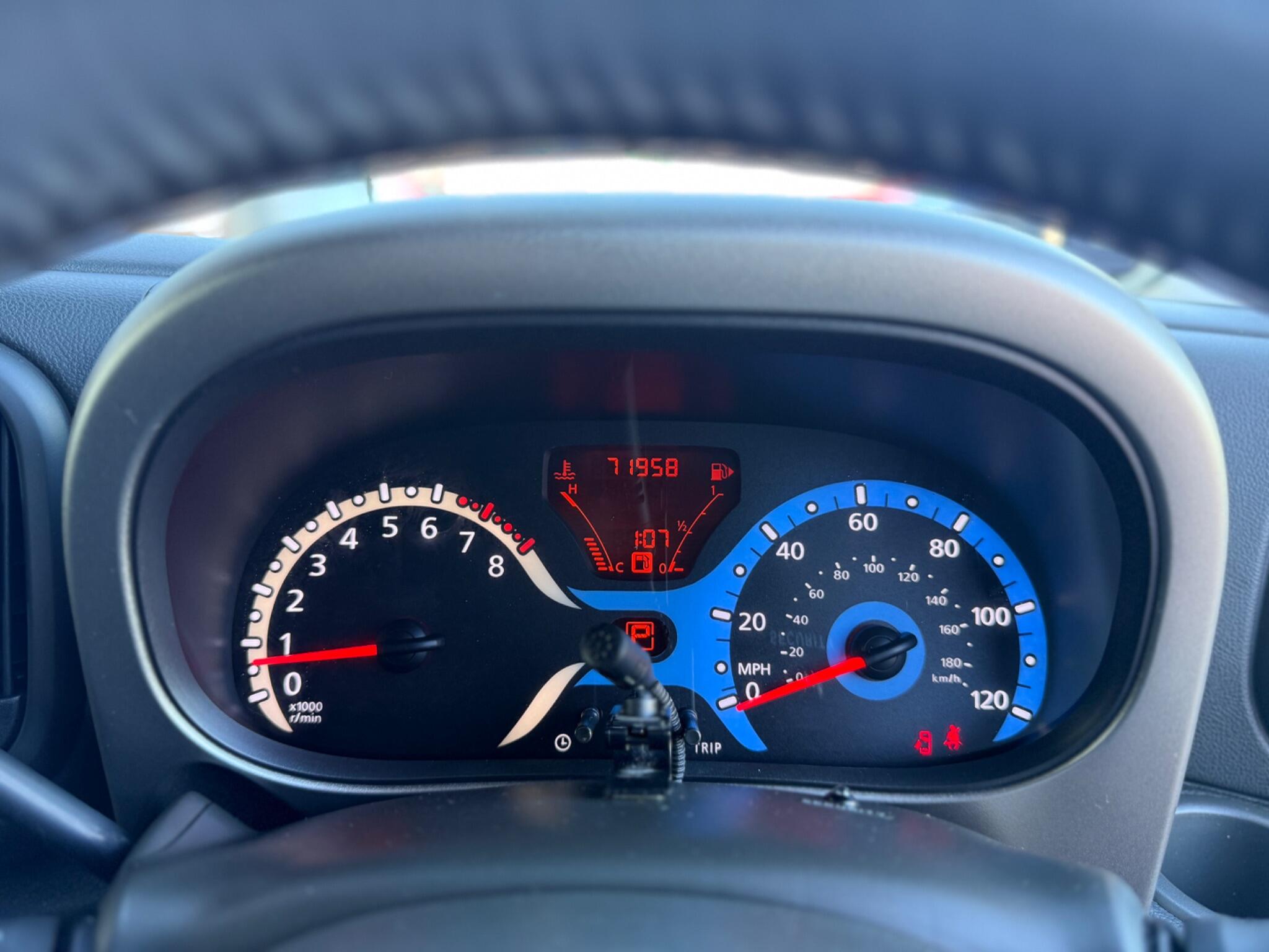 Nissan Cube view 79