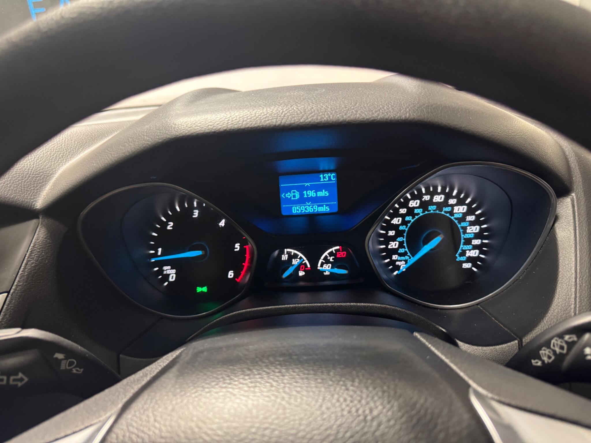 2014 Ford Focus 1.6 TDCi Edge Euro 5 (s/s) 5dr • 59,000 miles image 22