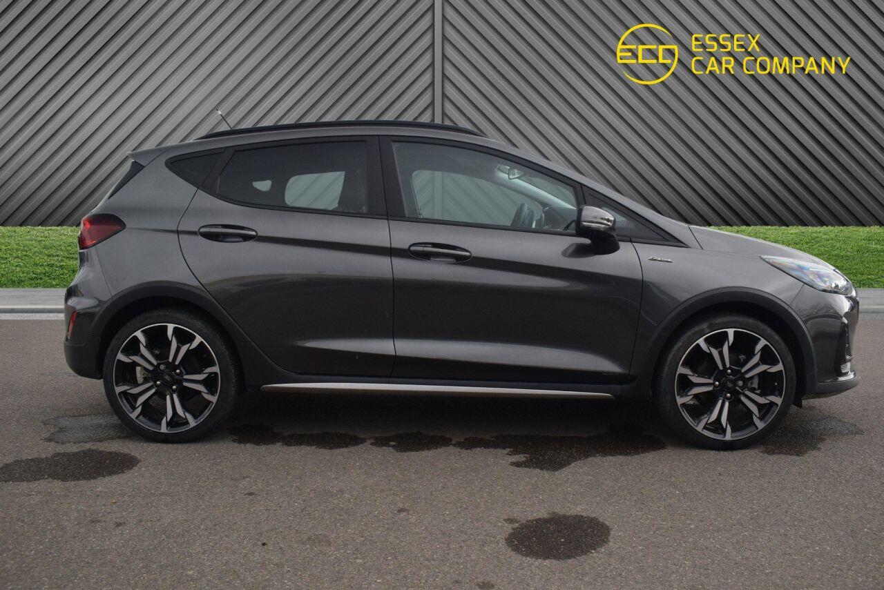 Ford Fiesta view 8