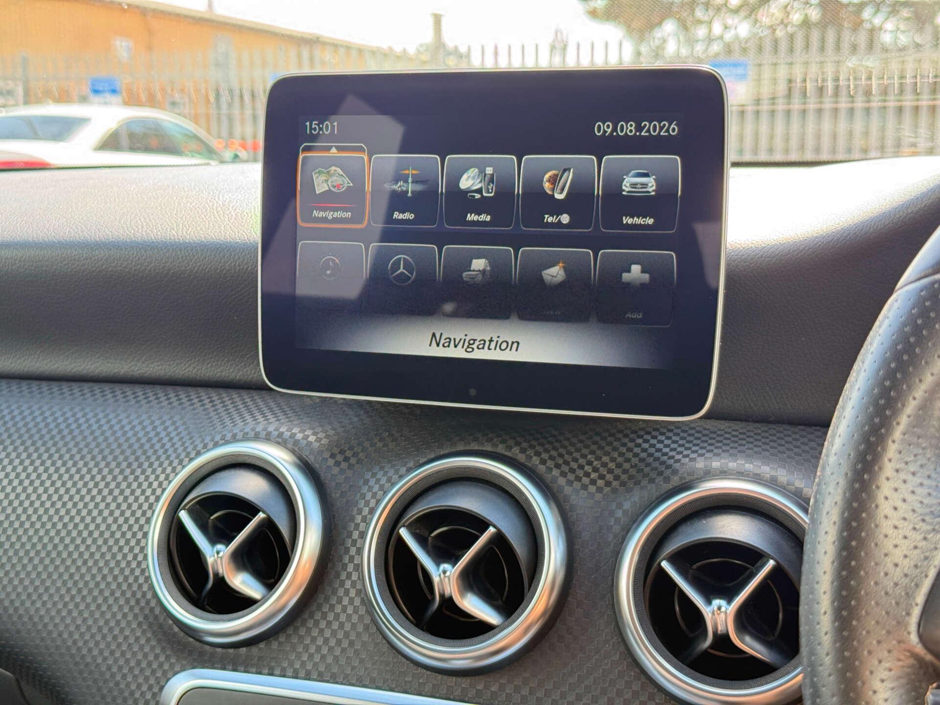 Mercedes-Benz A Class view 60