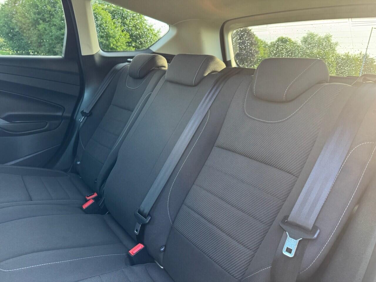 Ford Kuga view 17