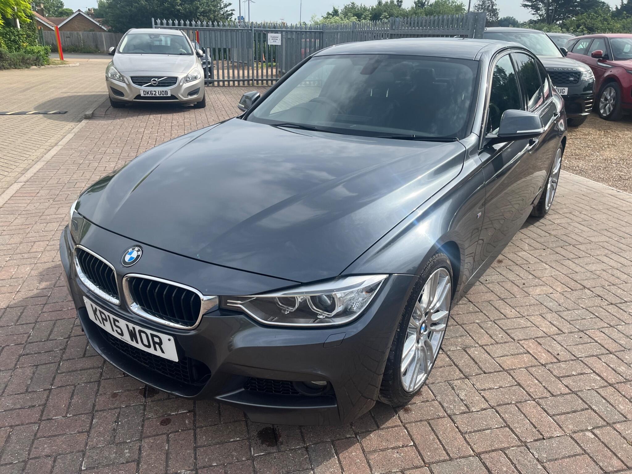 BMW 3 Series view 13