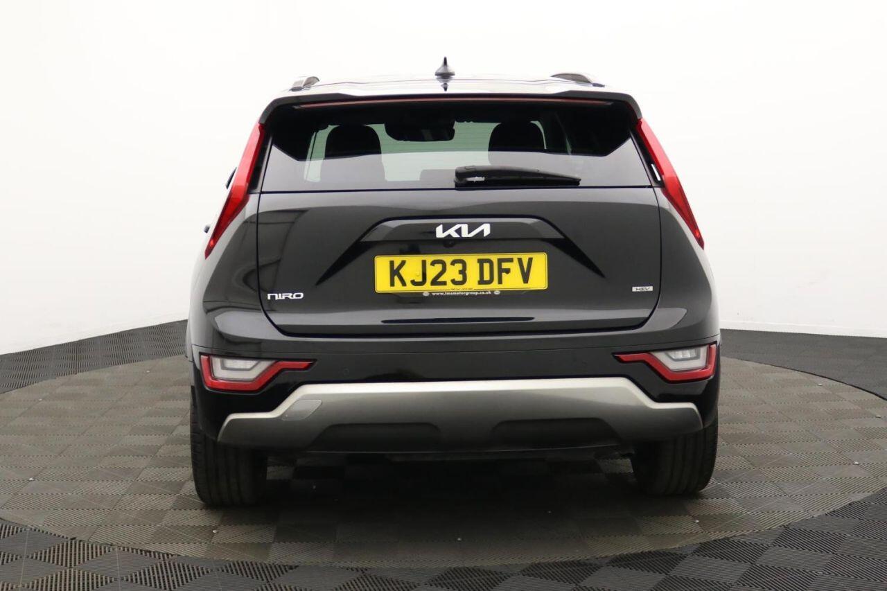 Kia Niro view 6