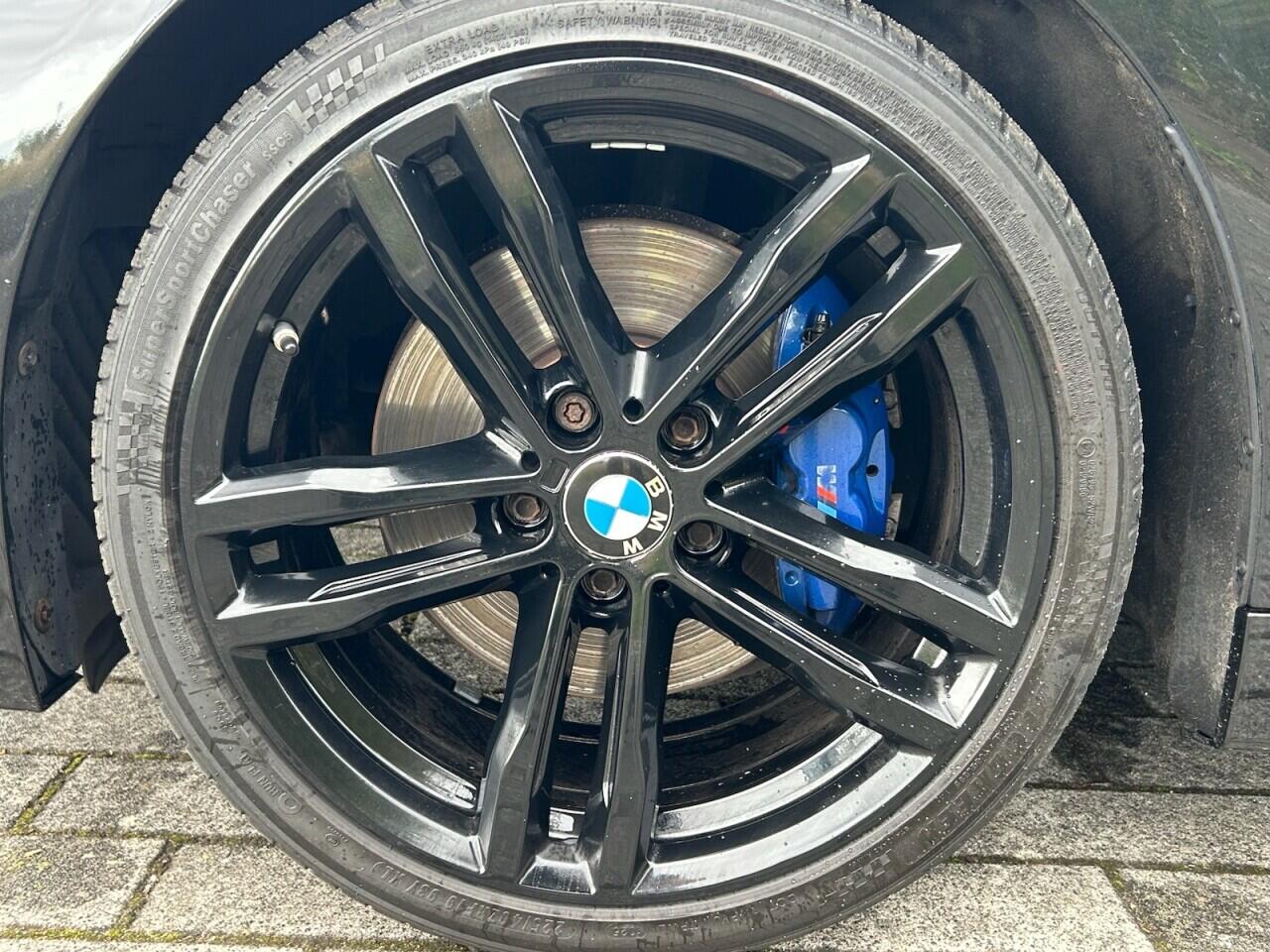 BMW 4 Series view 44