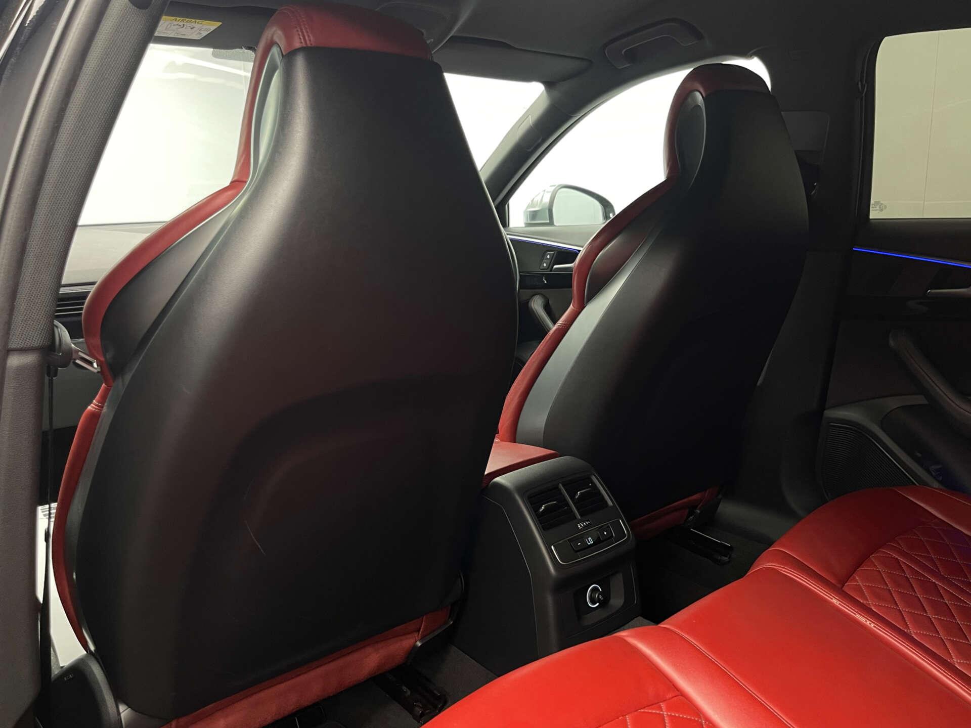 Audi S4 view 41