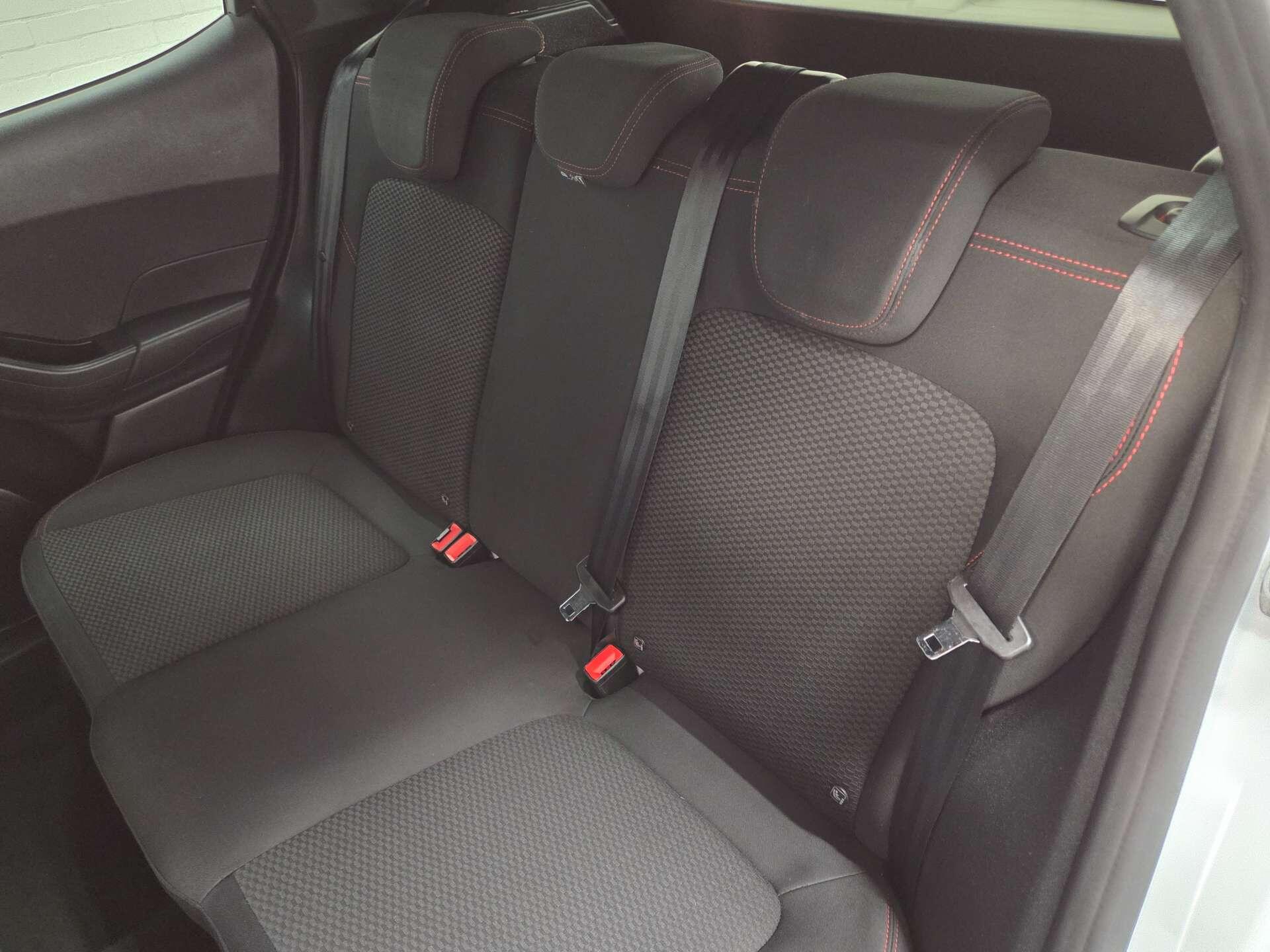 Ford Fiesta view 22
