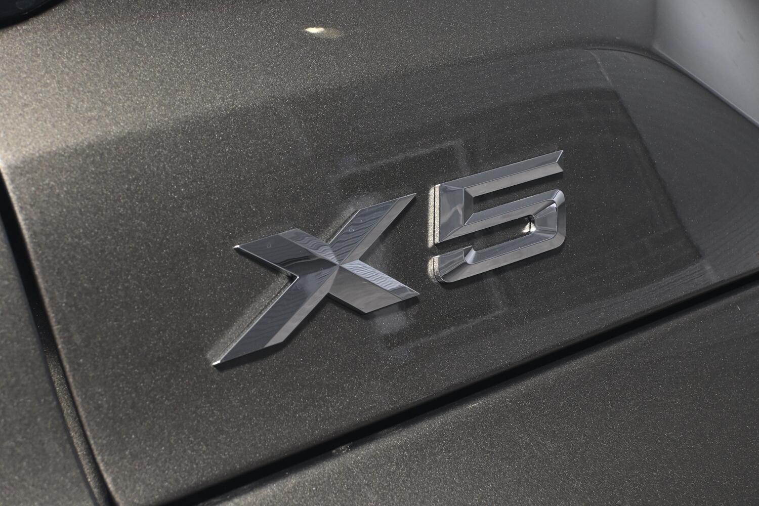 BMW X5 view 25