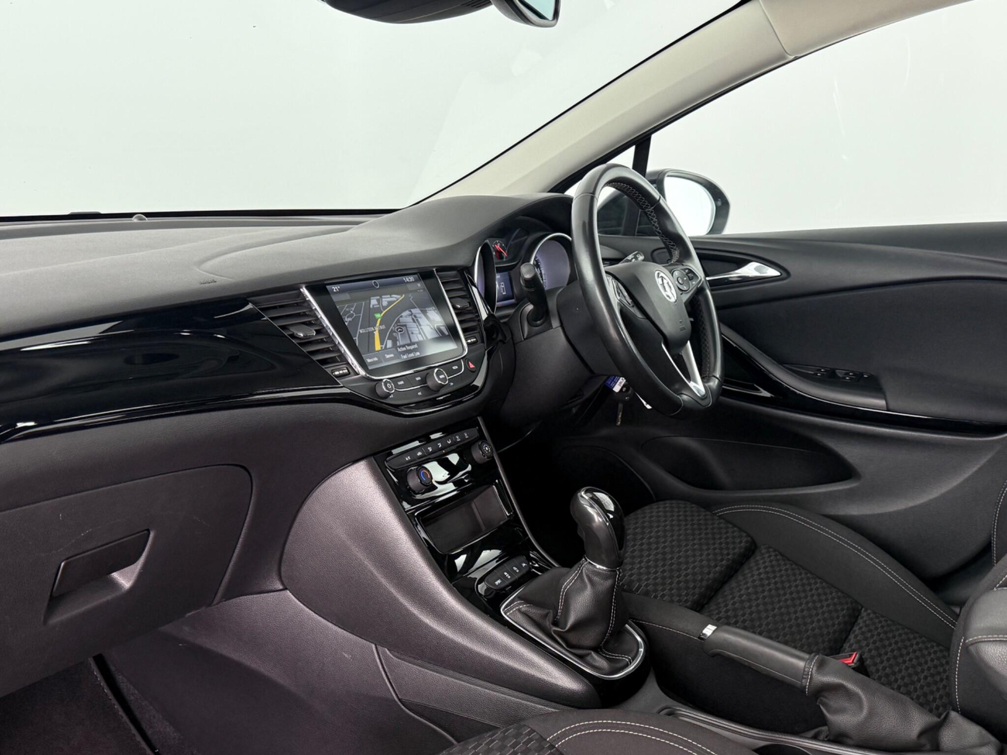 Vauxhall Astra view 12