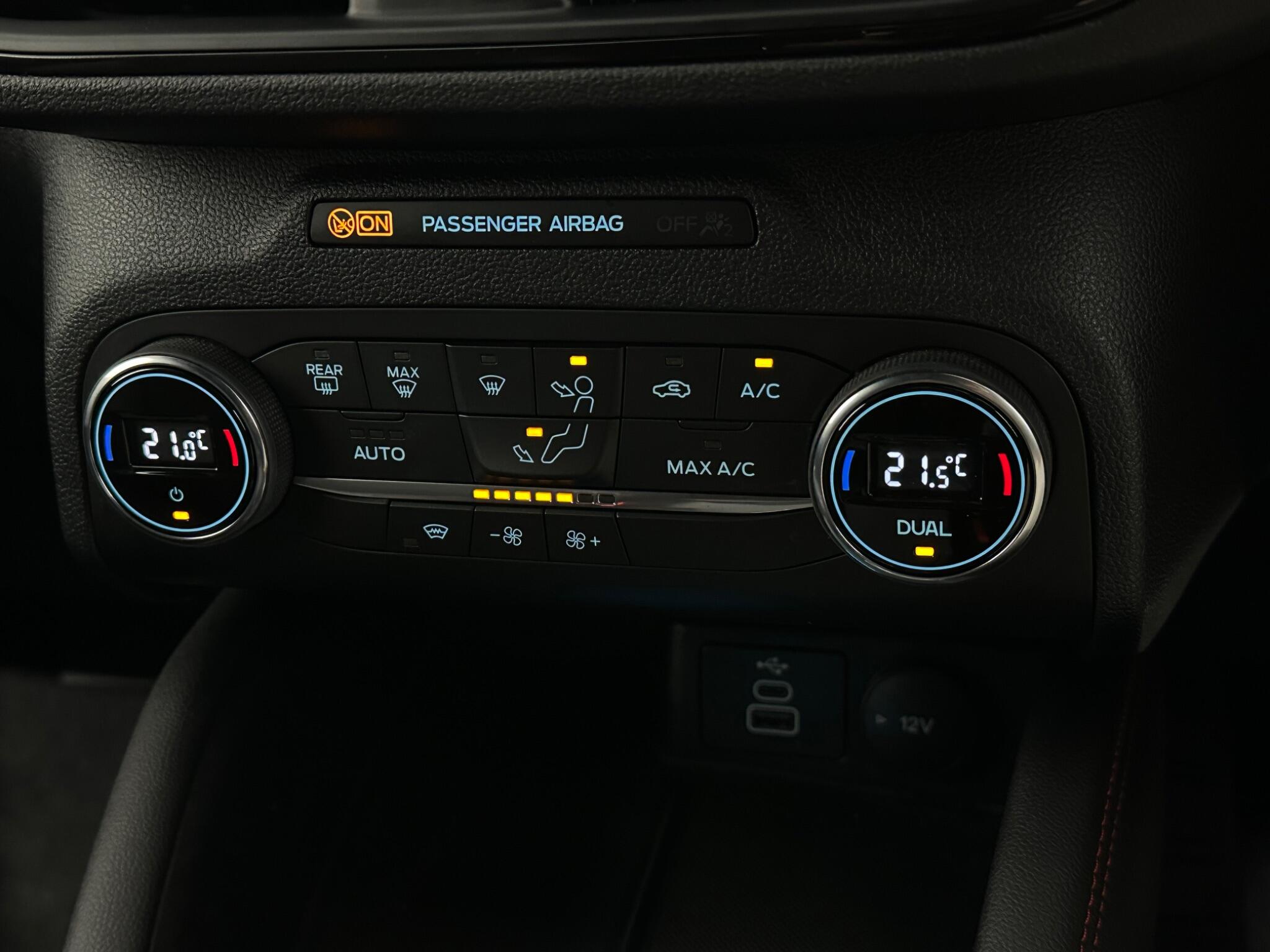 Ford Kuga view 22