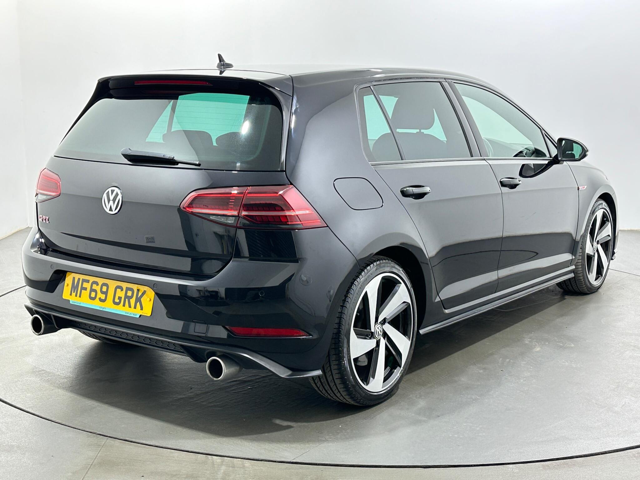 Volkswagen Golf view 8