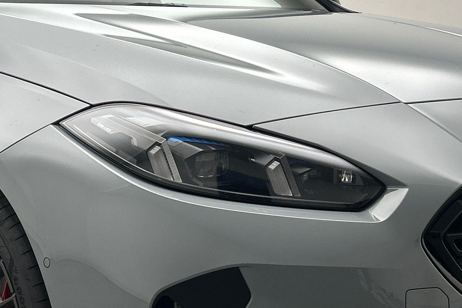 BMW 2 Series view 20
