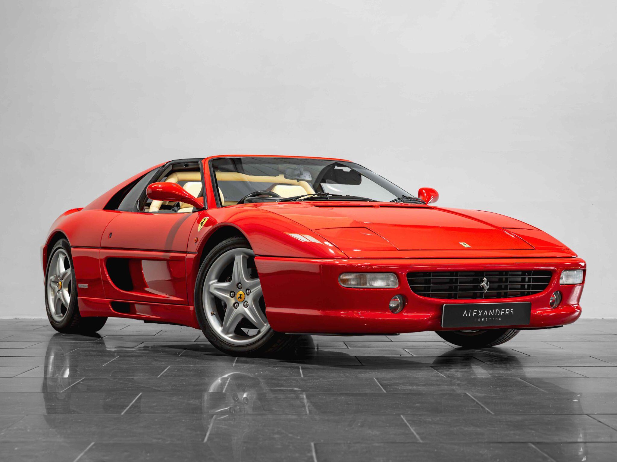Ferrari F355 view 9