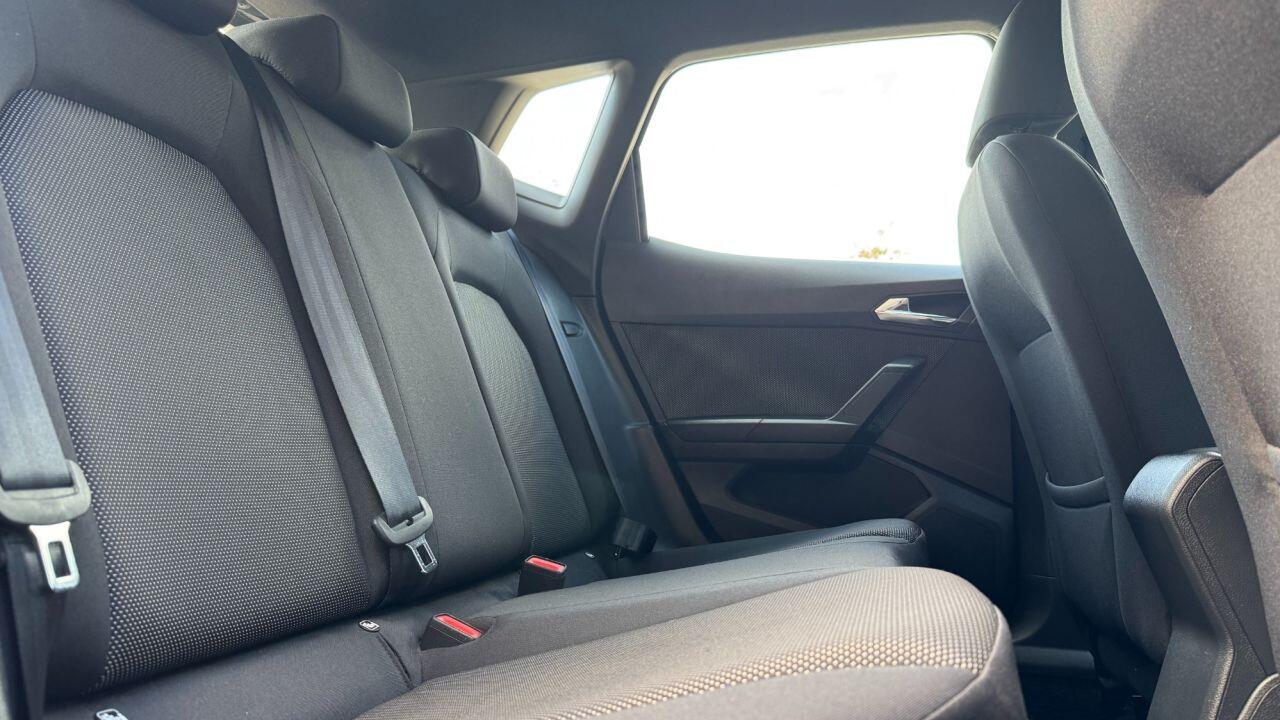 Seat Arona view 13