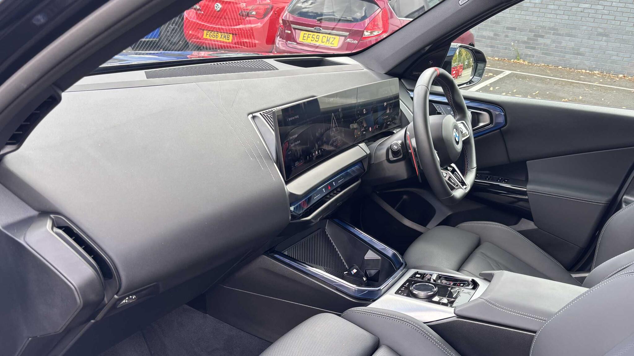BMW X3 view 8