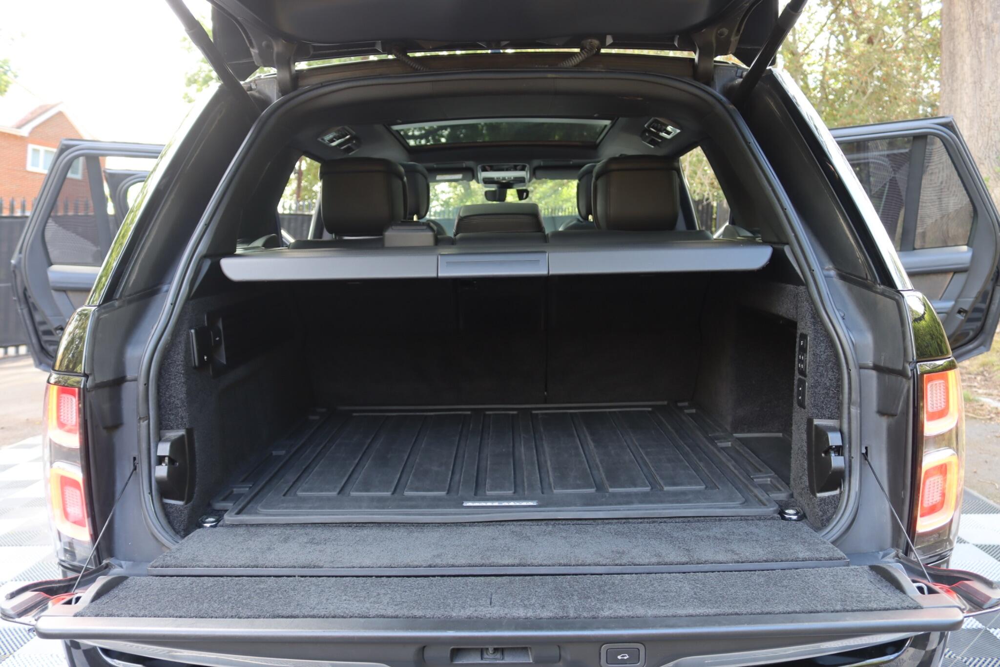 Land Rover Range Rover view 25