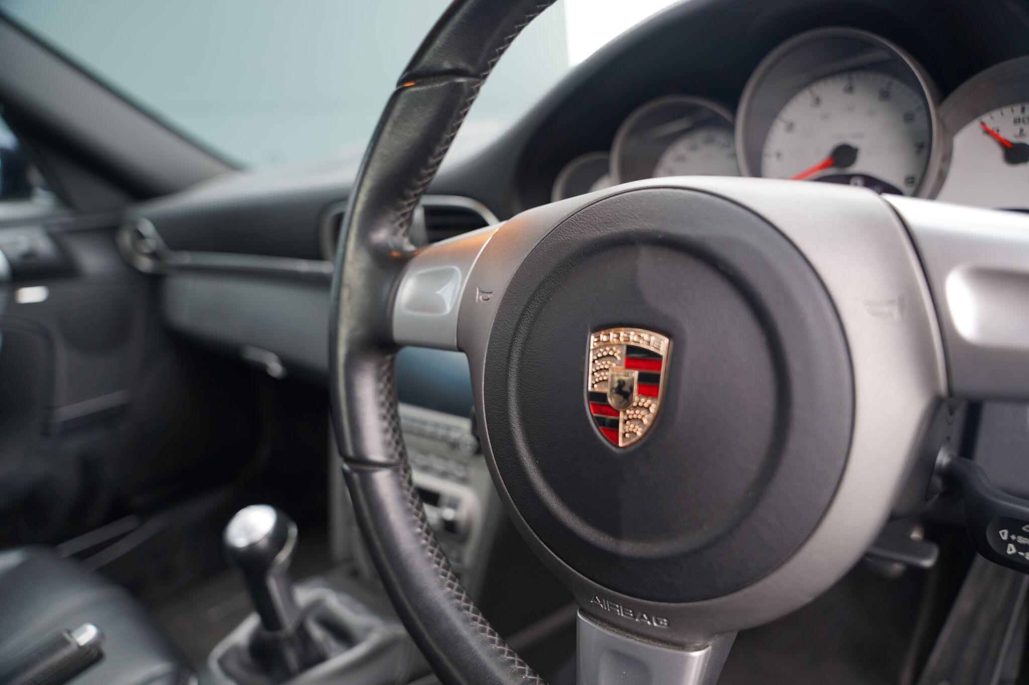 Porsche 911 view 91