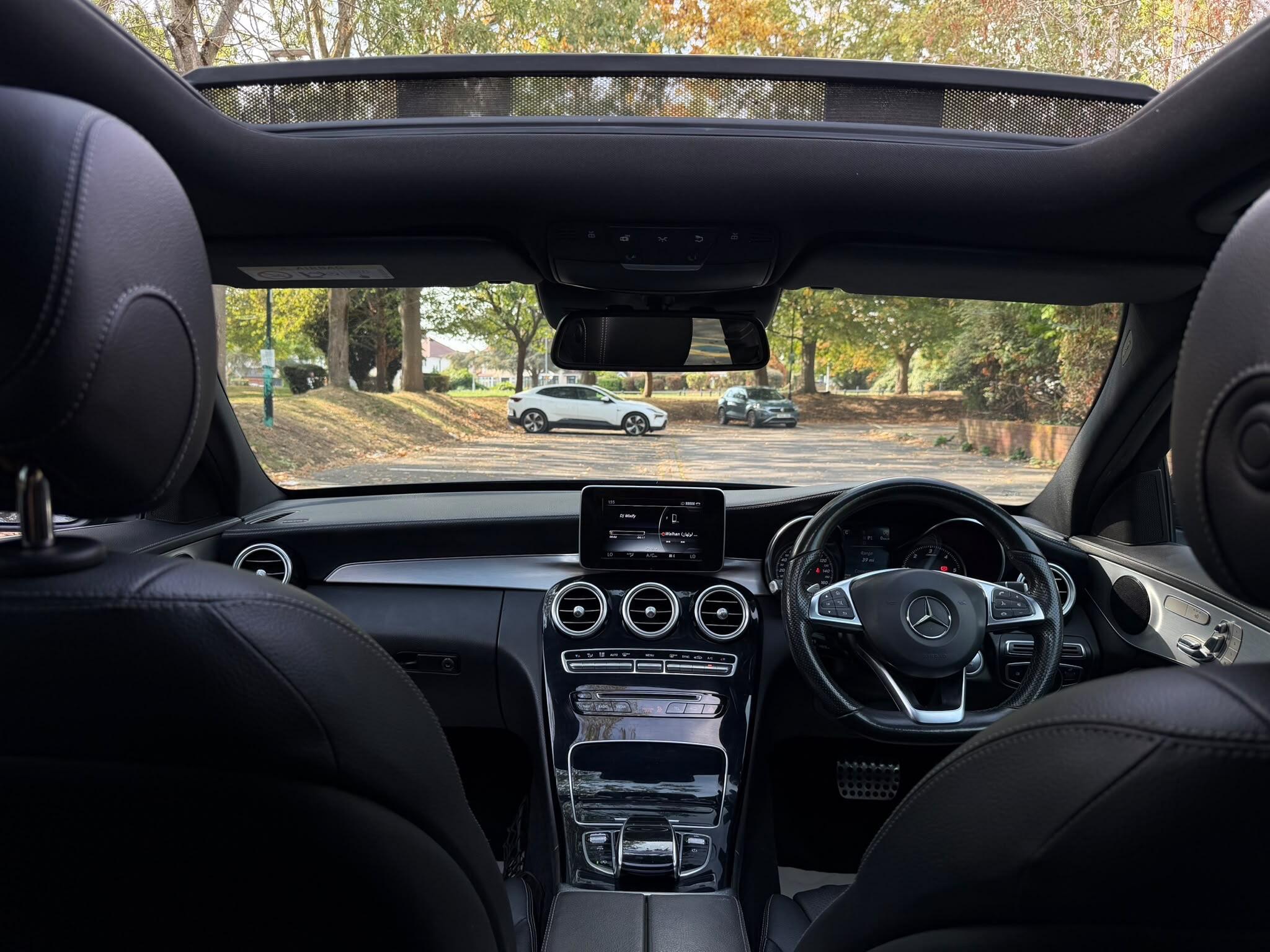 Mercedes-Benz C-Class view 18
