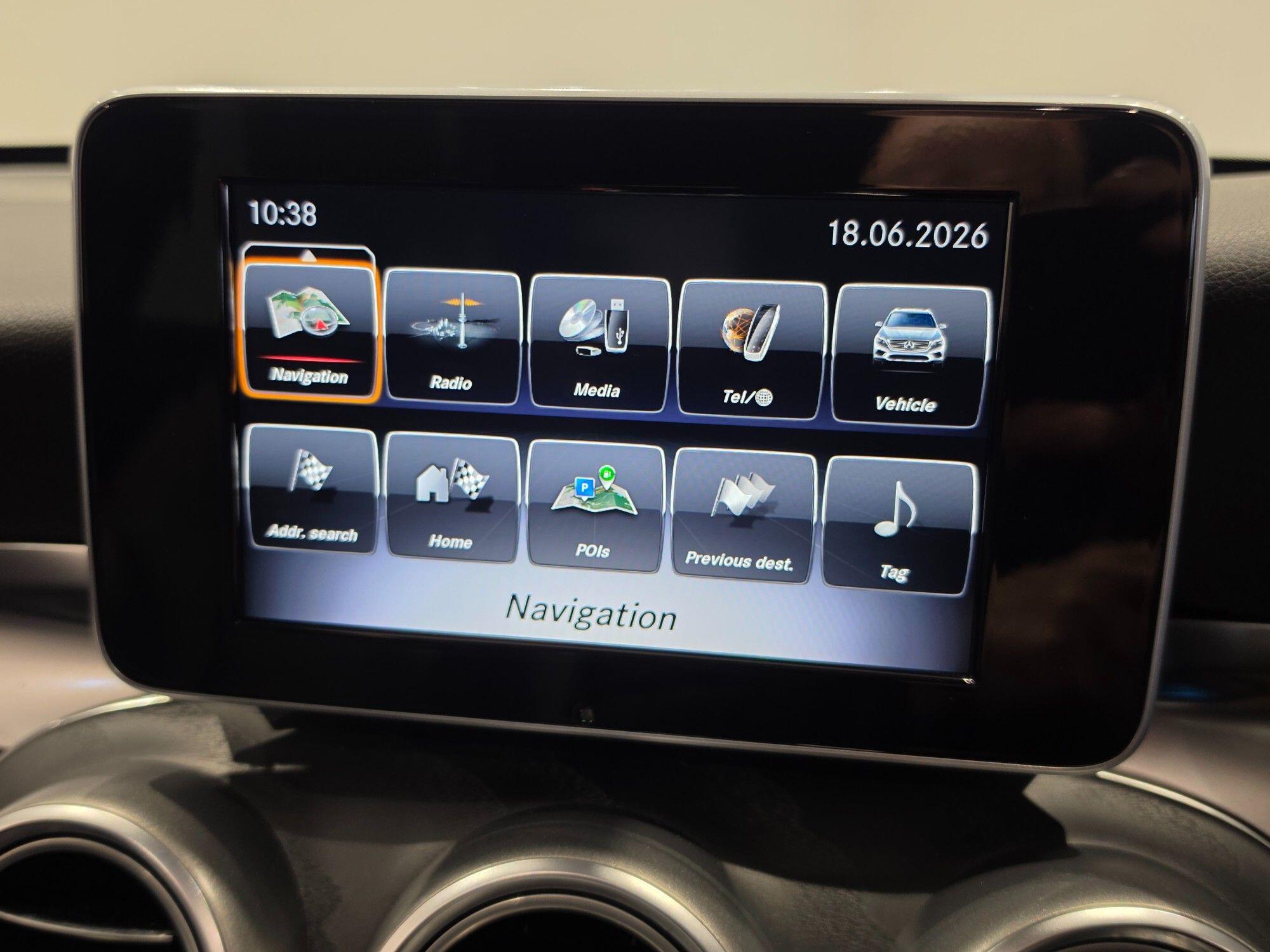 Mercedes-Benz GLC view 32