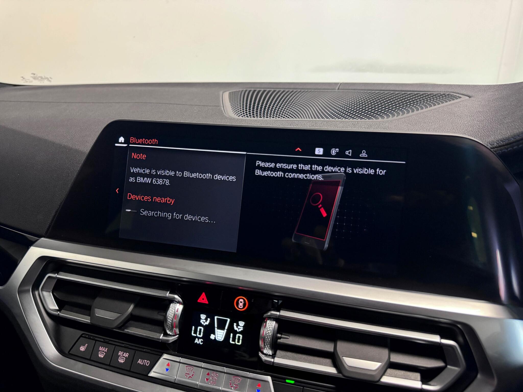 BMW 3 Series view 44