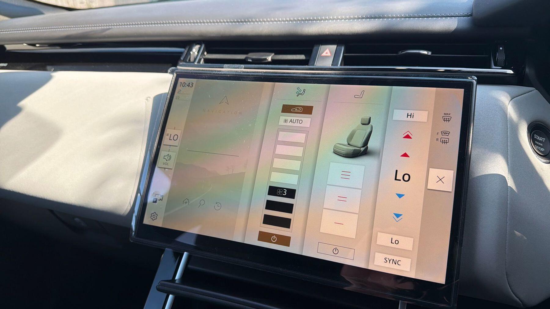 Land Rover Range Rover Velar view 21