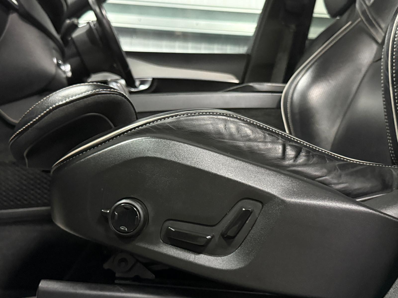 Volvo XC90 view 35