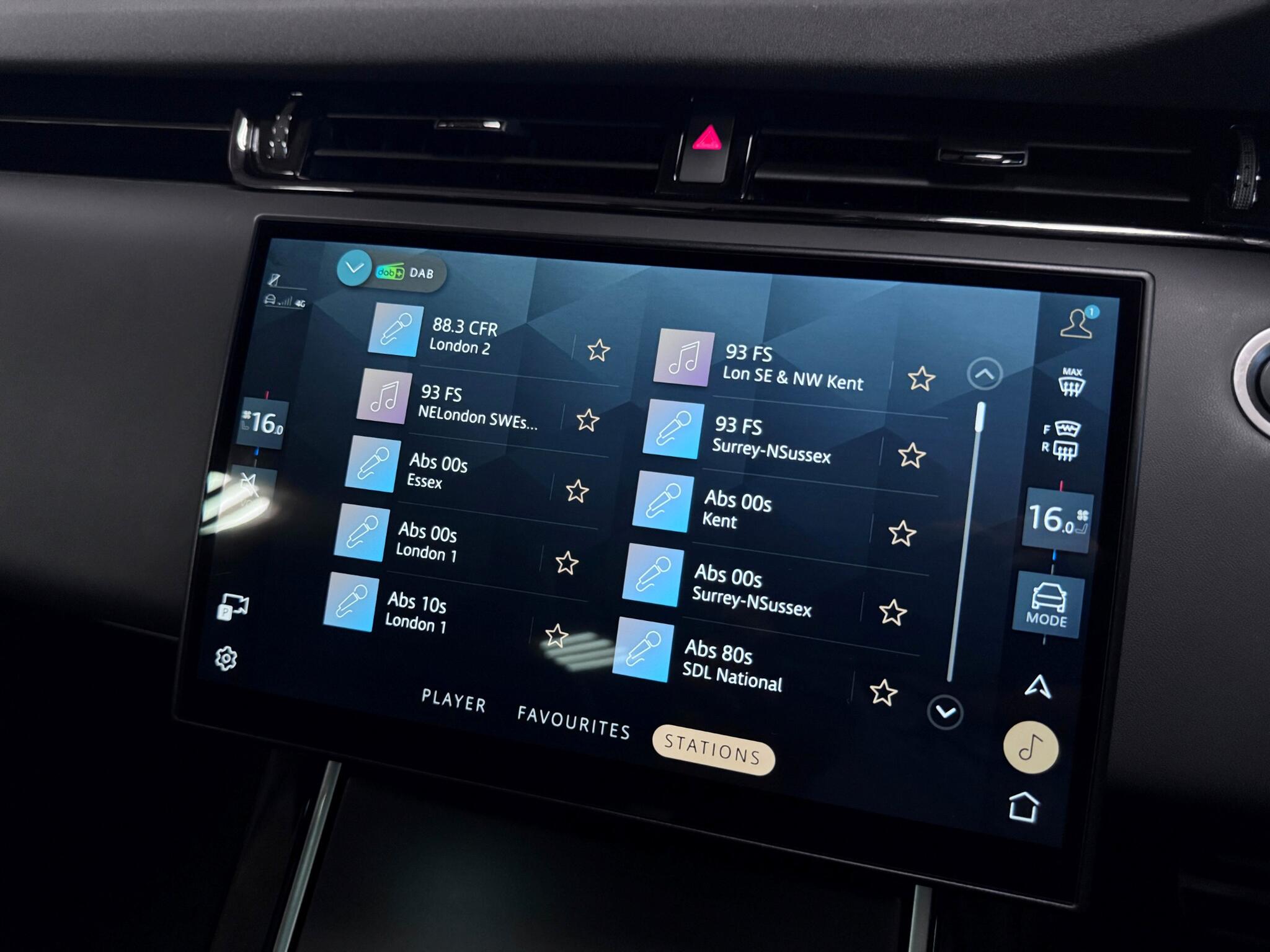 Land Rover Range Rover Evoque view 47