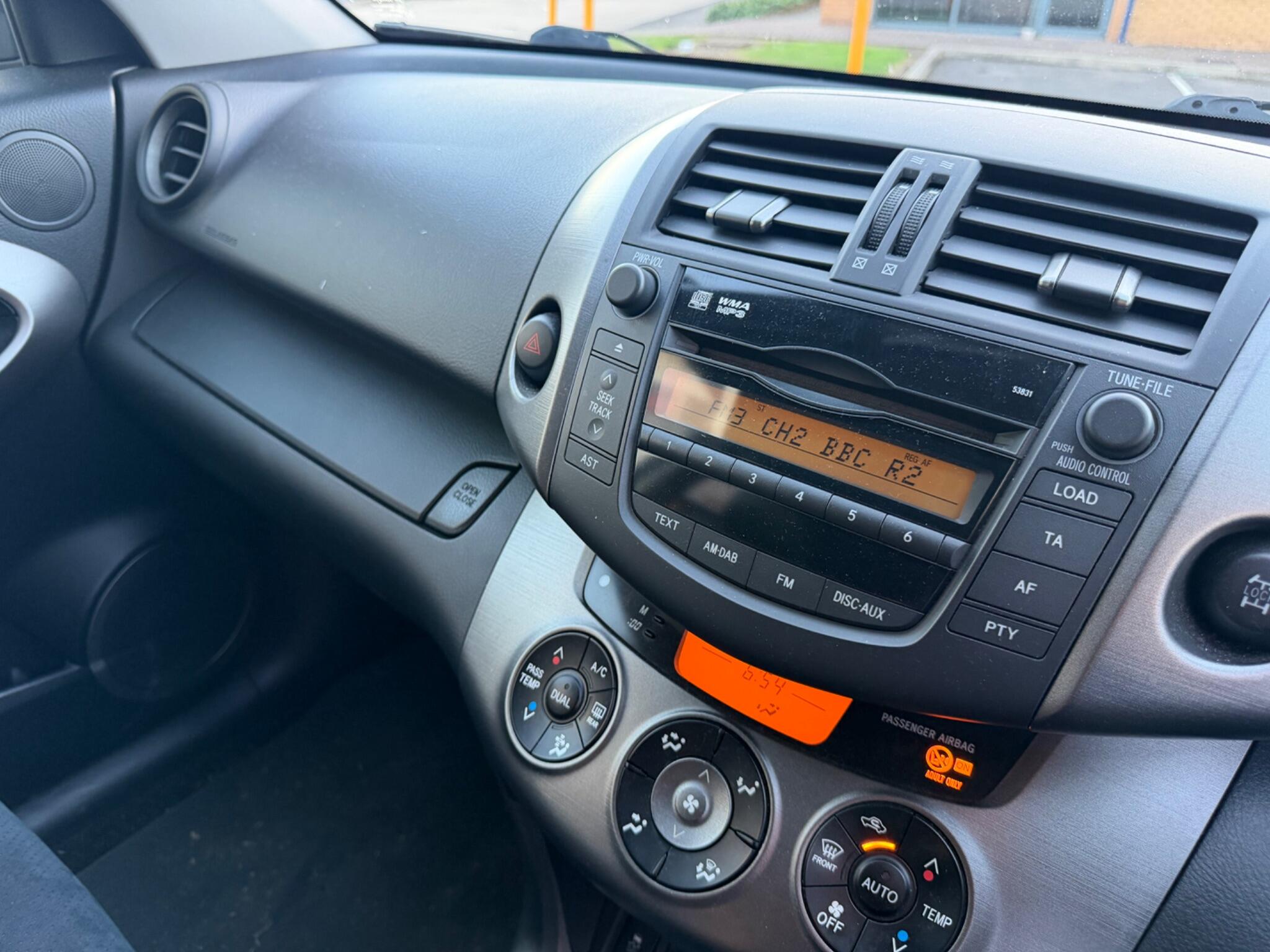 Toyota Rav4 view 33