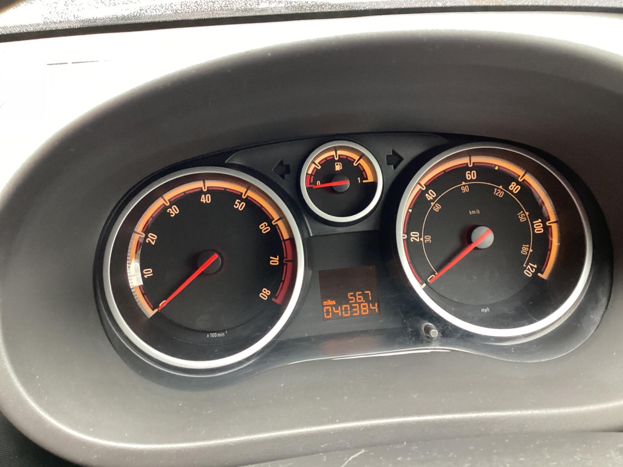 Vauxhall Corsa view 19